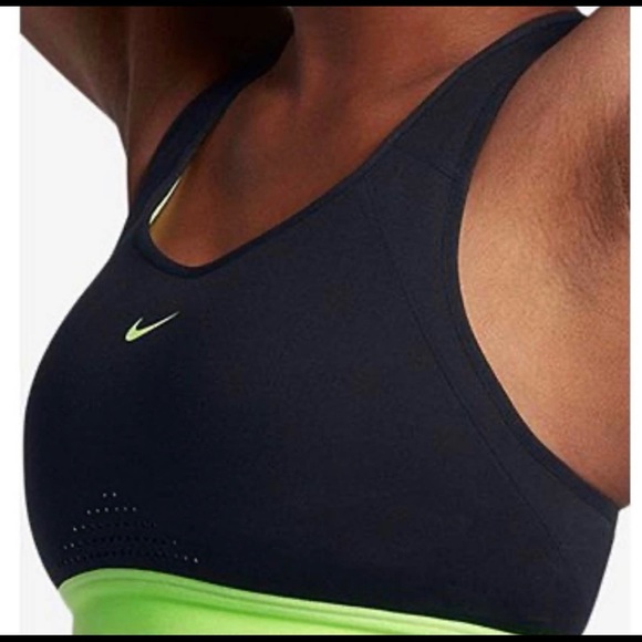 Nike Other - Nike Motion Adapt High-Support Sports Bra
